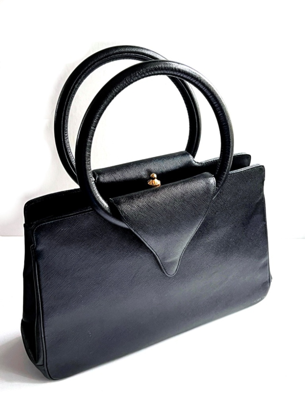 Vintage 1960’s Black Leather hand bag - Mad Men vibe - Atlantic City Boutique -